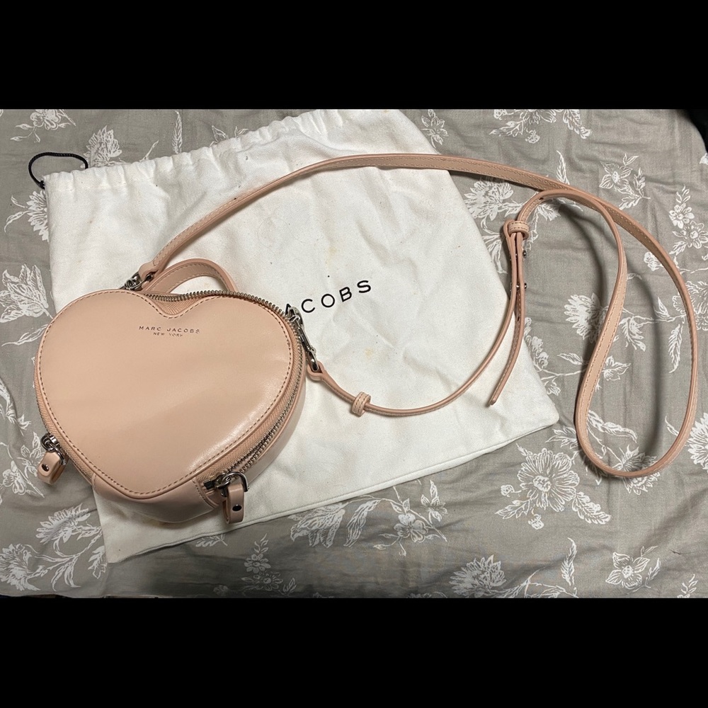 Marc Jacob’s Heart Bag 💕